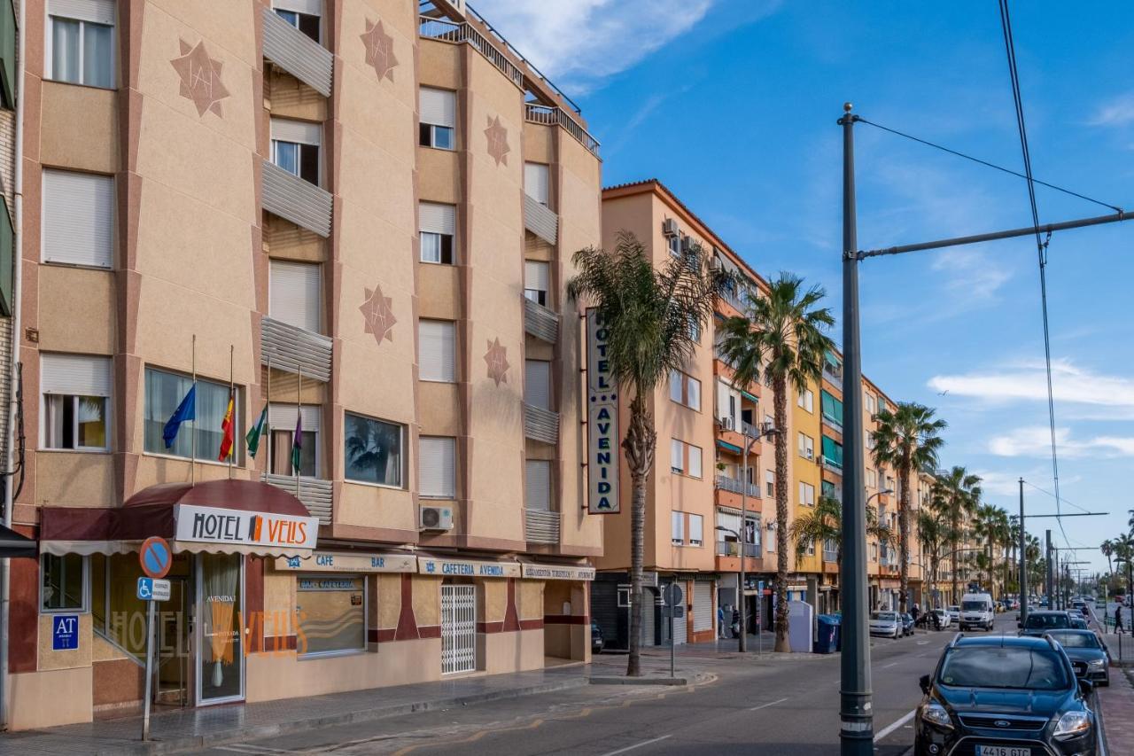 Hotel Velis Velez Malaga Exteriör bild